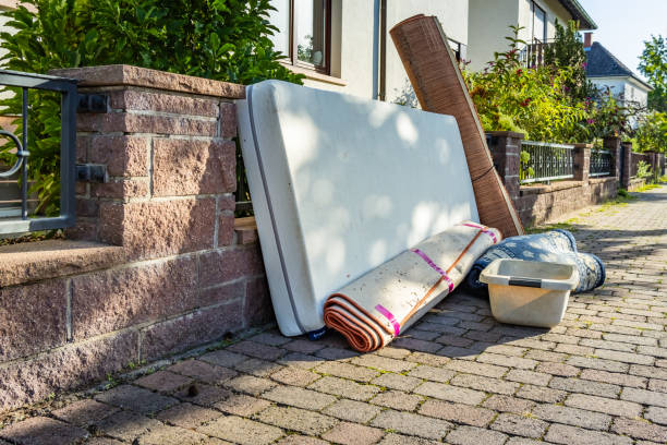 Best Garage Cleanout Services  in Mattawan, MI